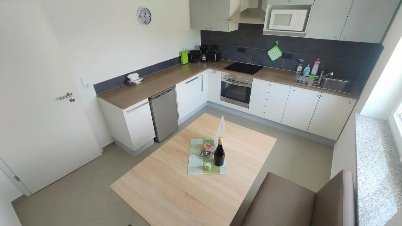 Ferienwohnung Karola Beim Legoland Ichenhausen Apartment