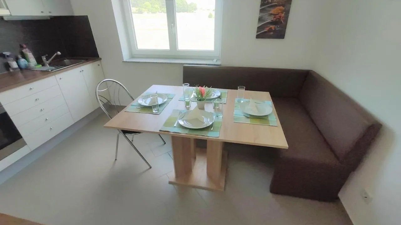 Ferienwohnung Karola Beim Legoland Ichenhausen Apartment